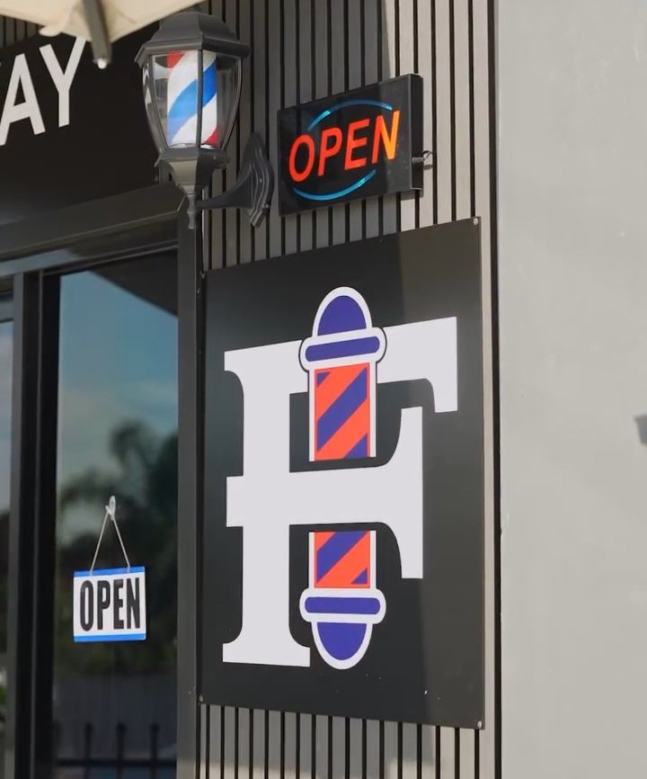 Fadeaway Studio shop